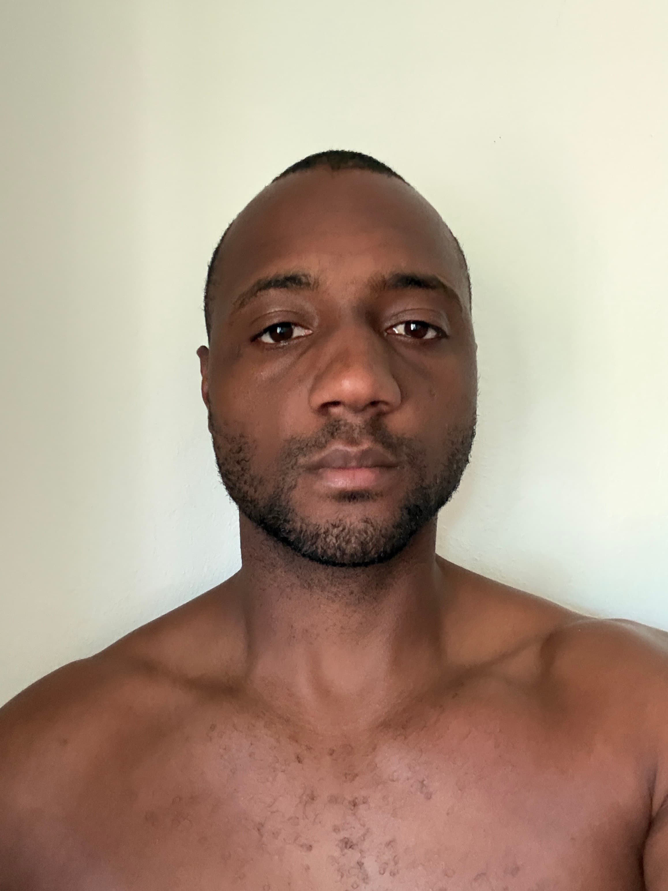 Three-quarter image used for facial identity mapping.